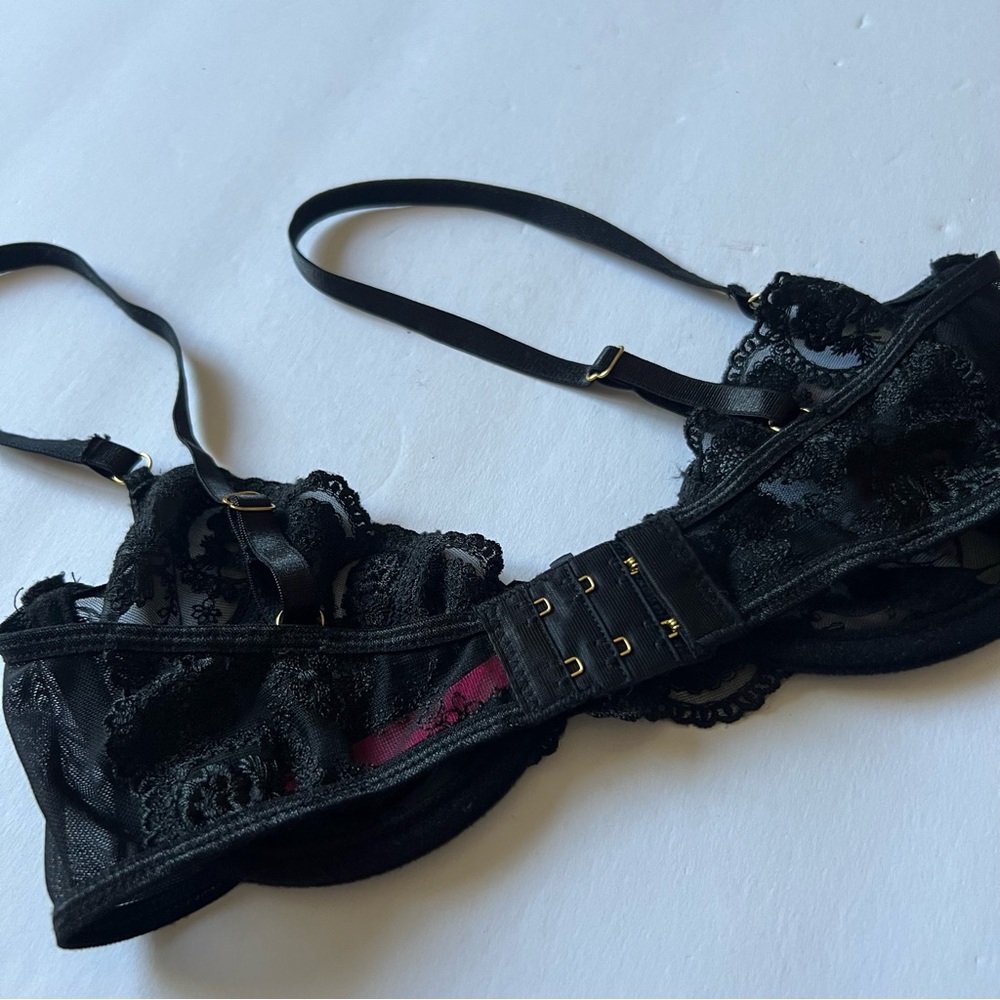 SEVEN ‘TILL MIDNIGHT LACE BRA BLACK SIZE SMALL NWOT - Picture 10 of 16